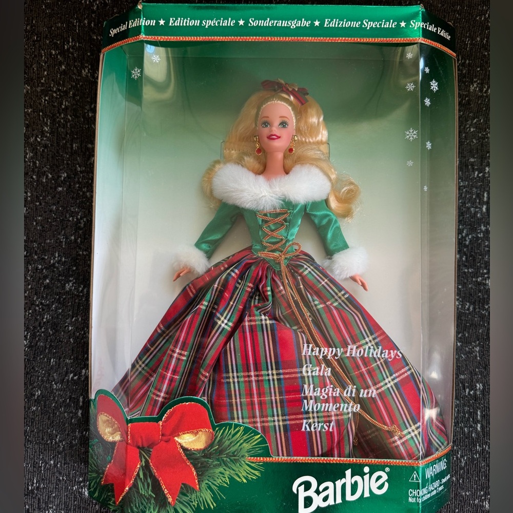 Barbie Happy Holidays Gala-Special Edition-1995